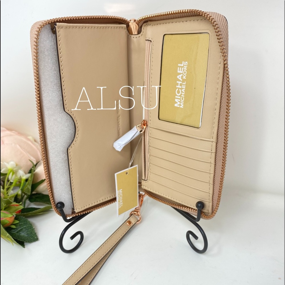 Michael Kors Flat MF Phone Case Rose Gold Large - Picture 4 of 7